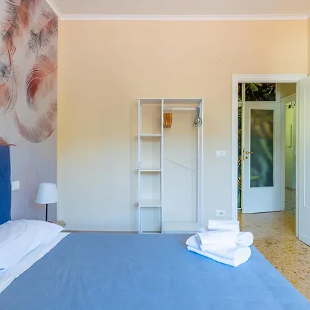 Casa Preziosa In Metro Piramide Apartment Rome