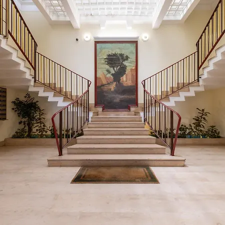 Casa Preziosa In Metro Piramide דירה *