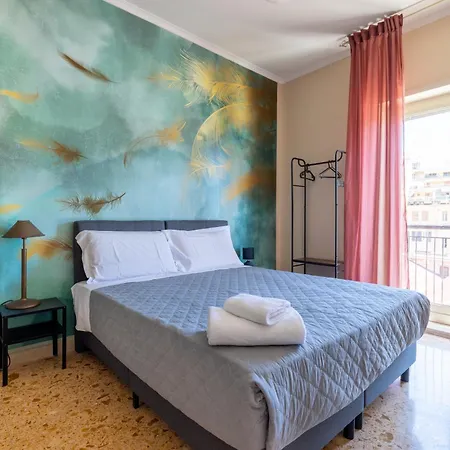 Casa Preziosa In Metro Piramide דירה